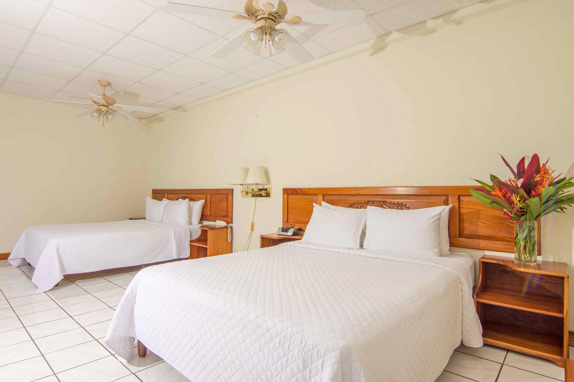 Crocodile Bay Resort Puerto Jiménez Extérieur photo